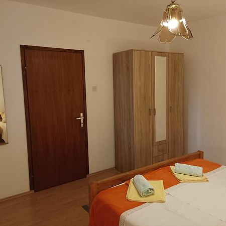 Apartment Dunja Senj  Bagian luar foto