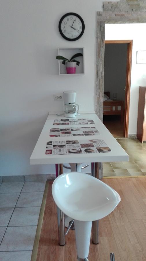 Apartment Dunja Senj  Bagian luar foto