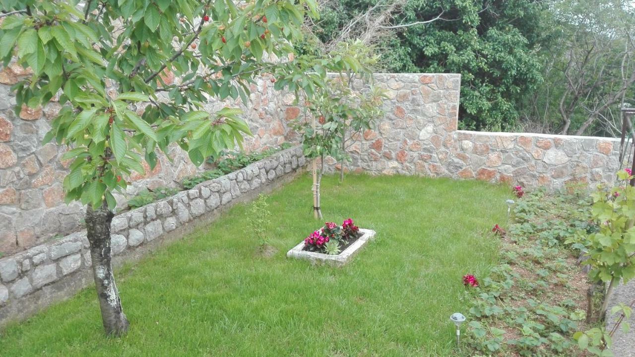 Apartment Dunja Senj  Bagian luar foto